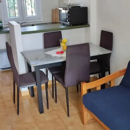 Strandapartment Mit Pool *